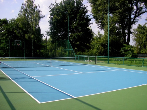 Courtsol Comfort Частный корт Киев 2009